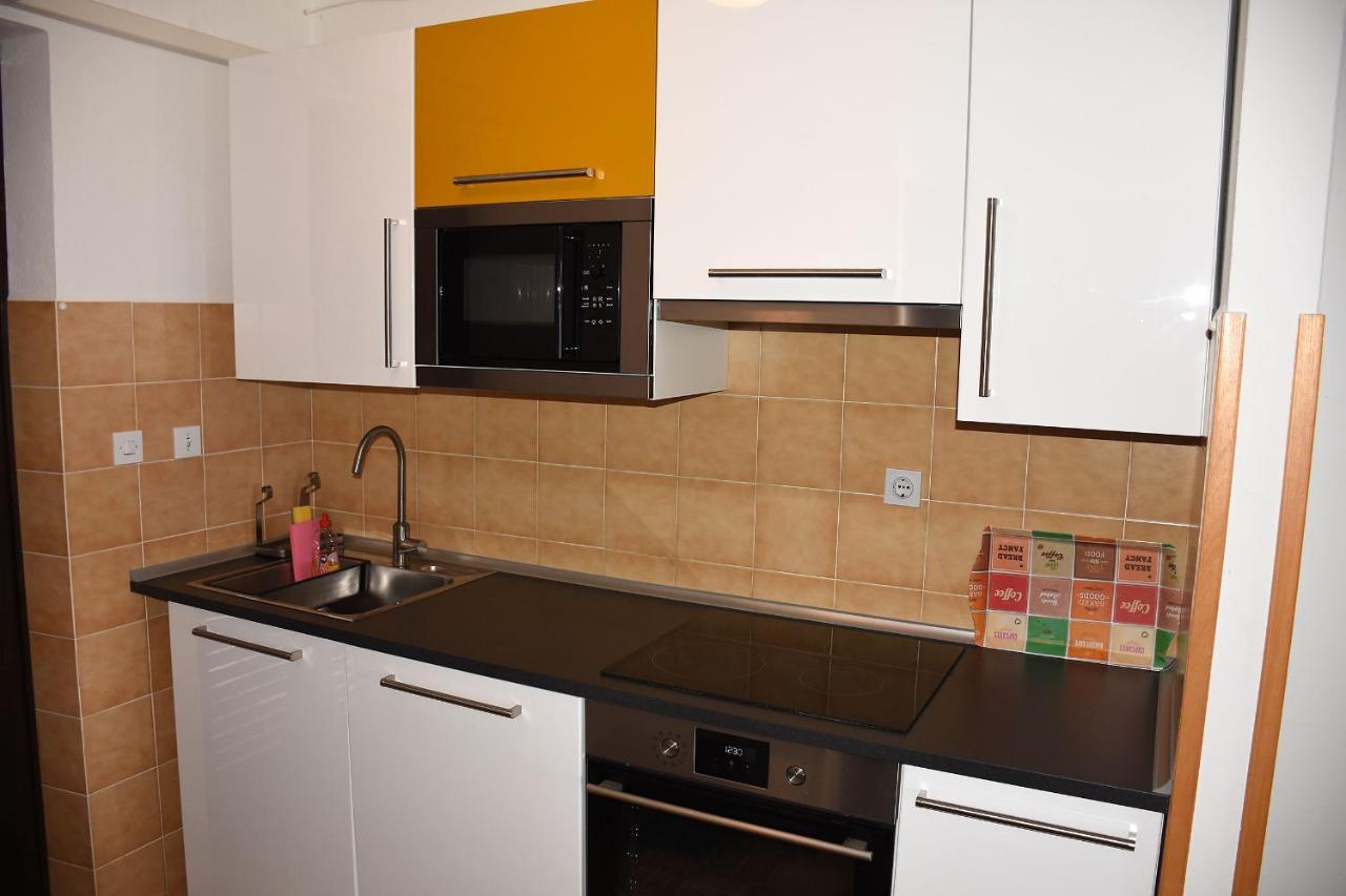 ראבני Cosy Studio With A Terrace And A Sea View מראה חיצוני תמונה